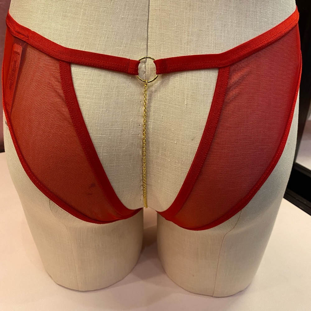 Victoria Secret Brazilian Gold chain Red Very Sexy